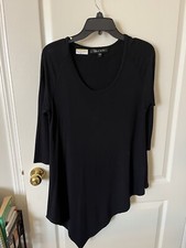 Karen Kane Black Pullover Artsy Slimming Top L M Very Nice