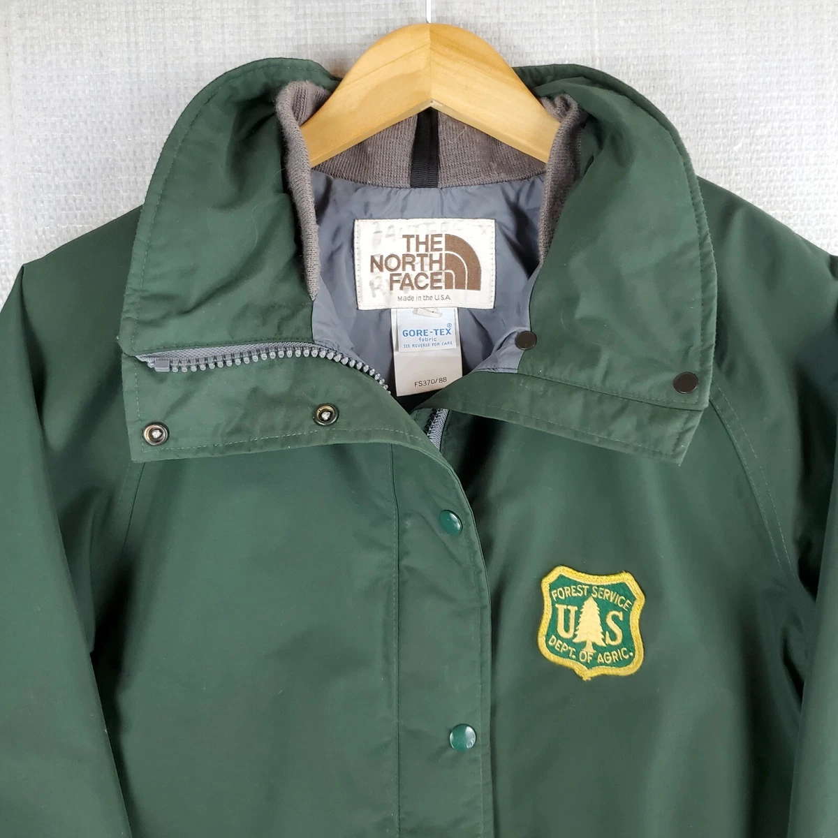 シルバー/レッド THE NORTH FACE GORE-TEX AmaDablamJKT WM - 通販