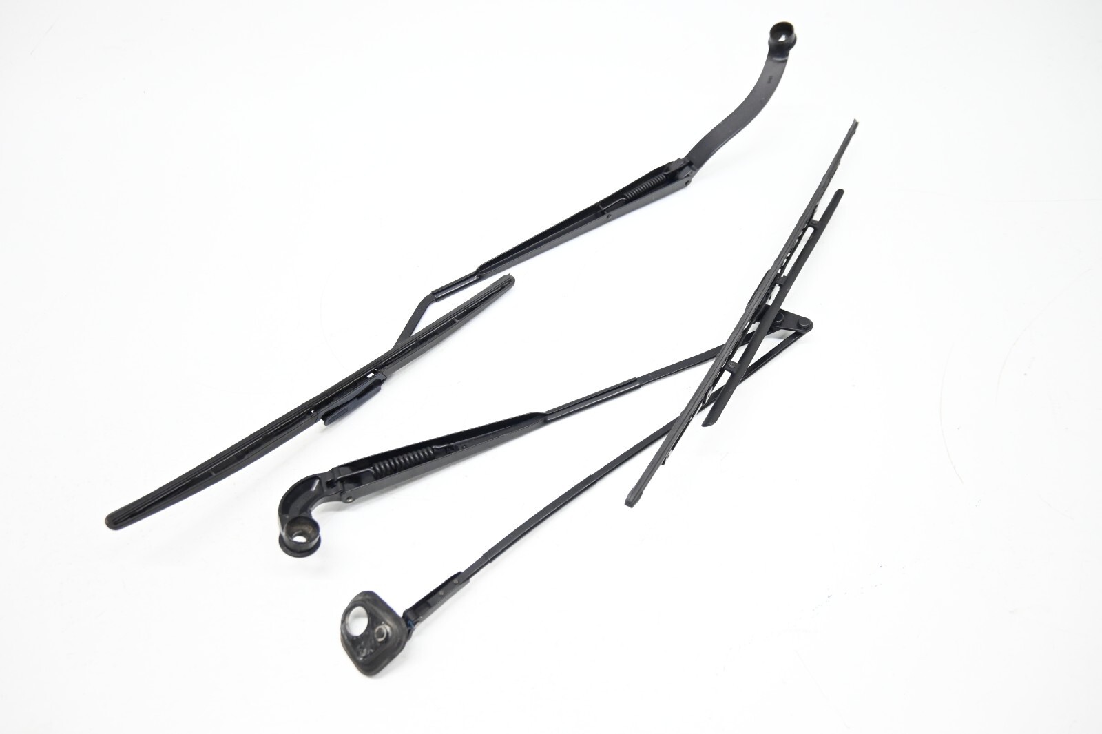 ⭐ 03-12 Maserati Quattroporte Front Windshield Wiper Blade Arm Set 31k Oem