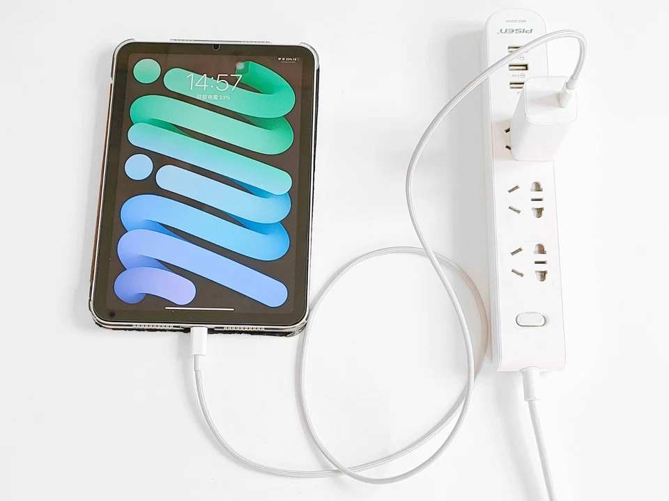 3ft  USB C to USB C Cable Nylon Braided Type C PD Cable Data FAST CHARGE Cable - Image 3 of 4