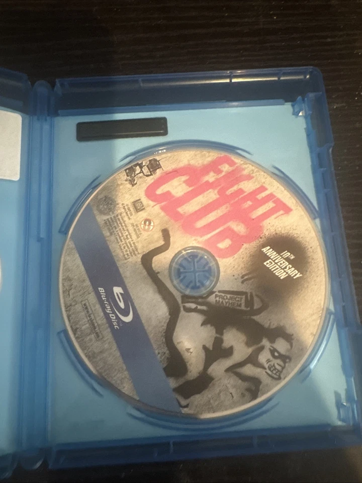 Fight Club (Blu-ray Disc, 2012, Canadian) - Image 3 of 3