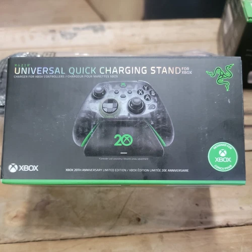 Razer Quick Charging Stand 20th Anniversary for Xbox One Xbox Series X/S NEW