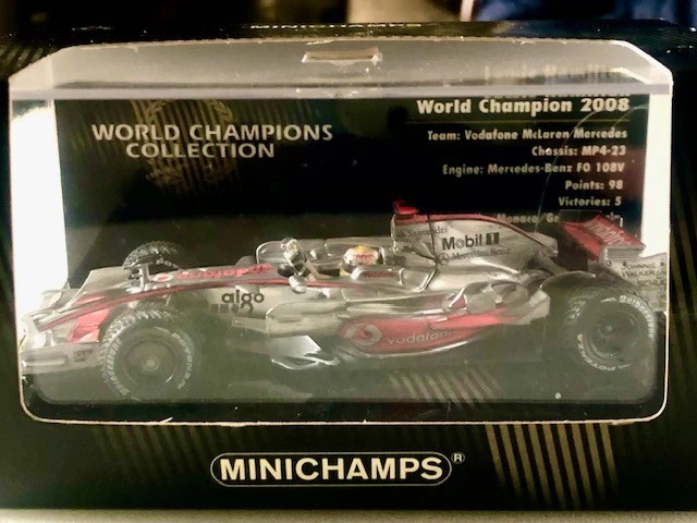Minichamps F1 1:43 McLaren Mercedes MP4-23 N°22 L.Hamilton World Champion 2008 - Immagine 2 di 4