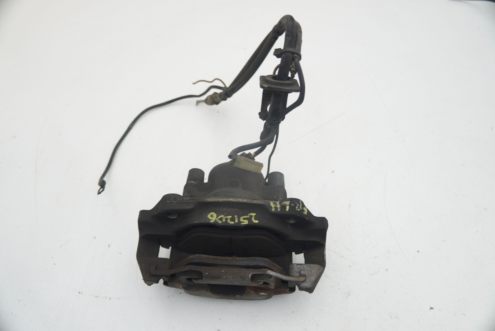 Front Left Driver Side Brake Caliper & Bracket Ferrari Mondial Cabriolet 1985