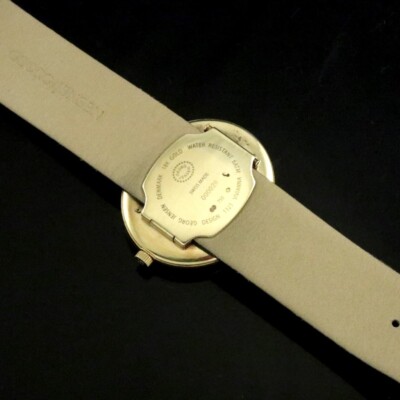 Georg Jensen. Ladies' Watch #1323 - 18k Gold - Oval - Vivianna