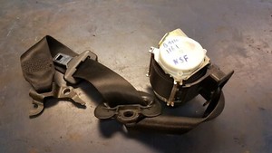 2006 BMW 116i E87 N45B16A A22 GRAU VORNE LINKS NSF BEIFAHRERSITZGURT S17069955