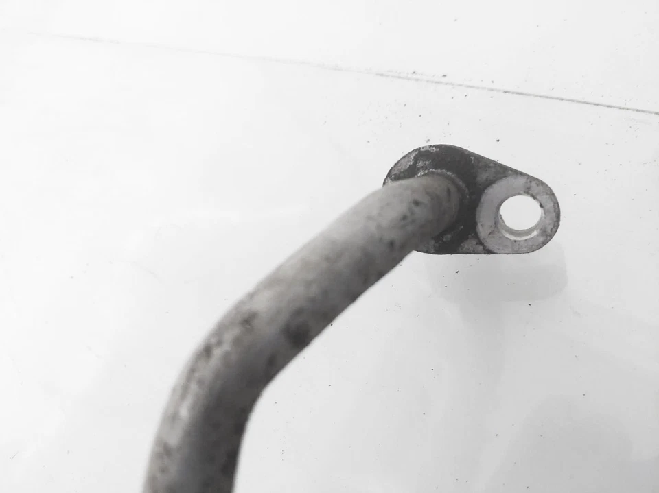 Manguera de descarga de aire acondicionado Nissan Frontier 2000-2001 92490-7B422 Foto 3 de 4