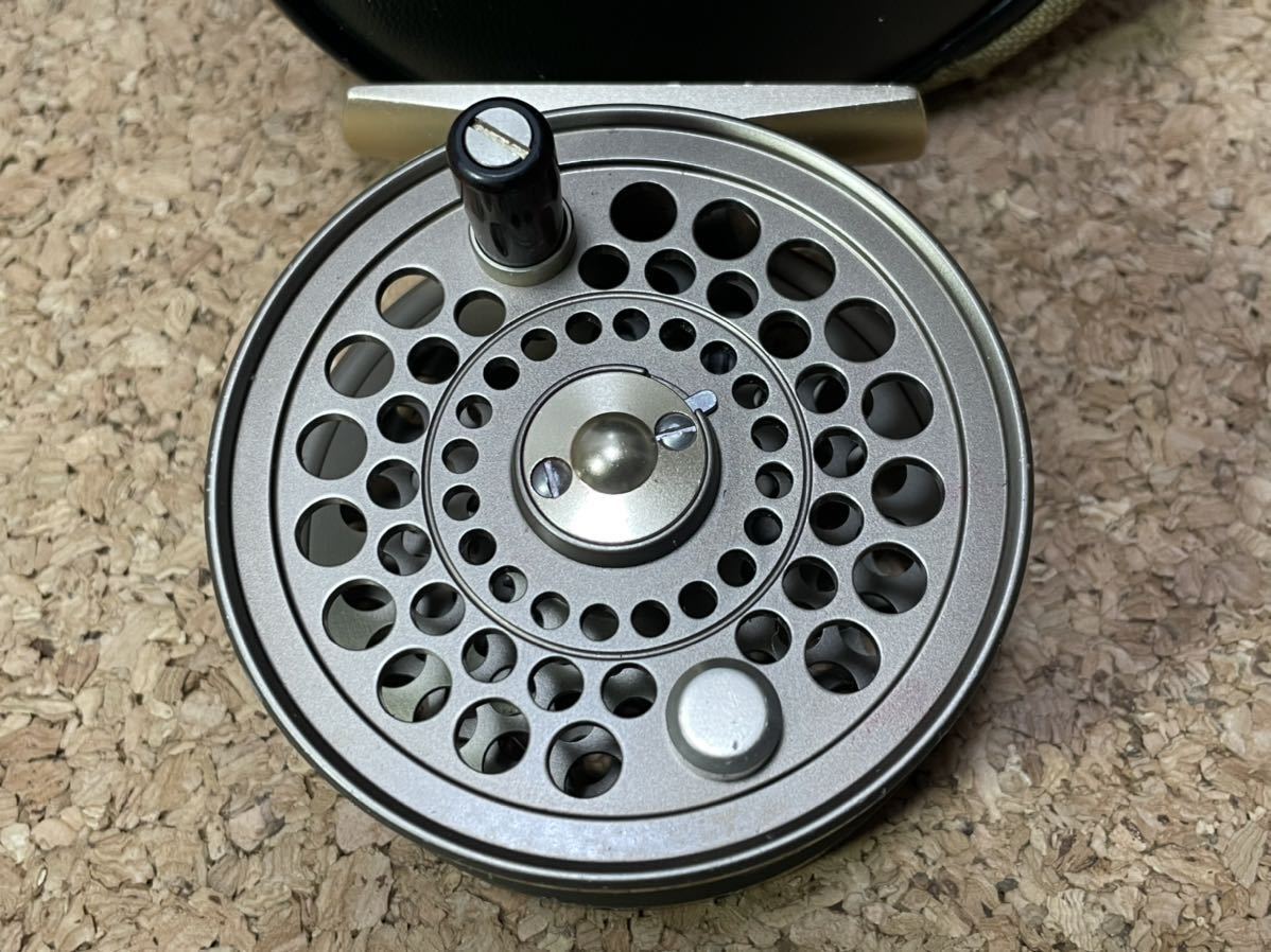 ORVIS CFO 3 DISC Fly reel C.F.O. With case limited | eBay ORVIS CFO 3 DISC Fly reel C.F.O. With case limited | eBay
