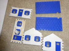 Vintage 1960s O Scale Plasticville Blue White Cape Cod House Building