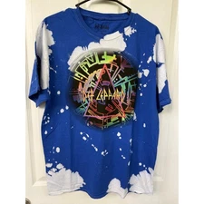Def Leppard Bright Pyramid, Blue & White Tie Dye in Size M