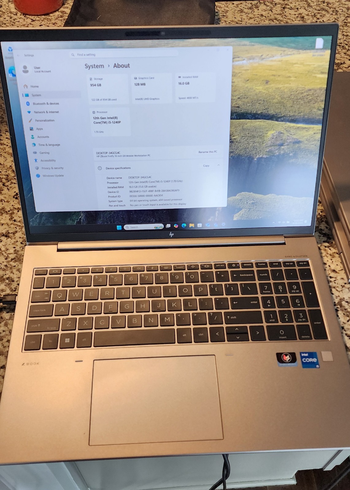 HPZBookFireflyG916"i5-1240p1.7GHz16GBRAM1TB