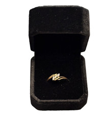 10K Solid Gold Vintage Sweetheart Promise Rin...