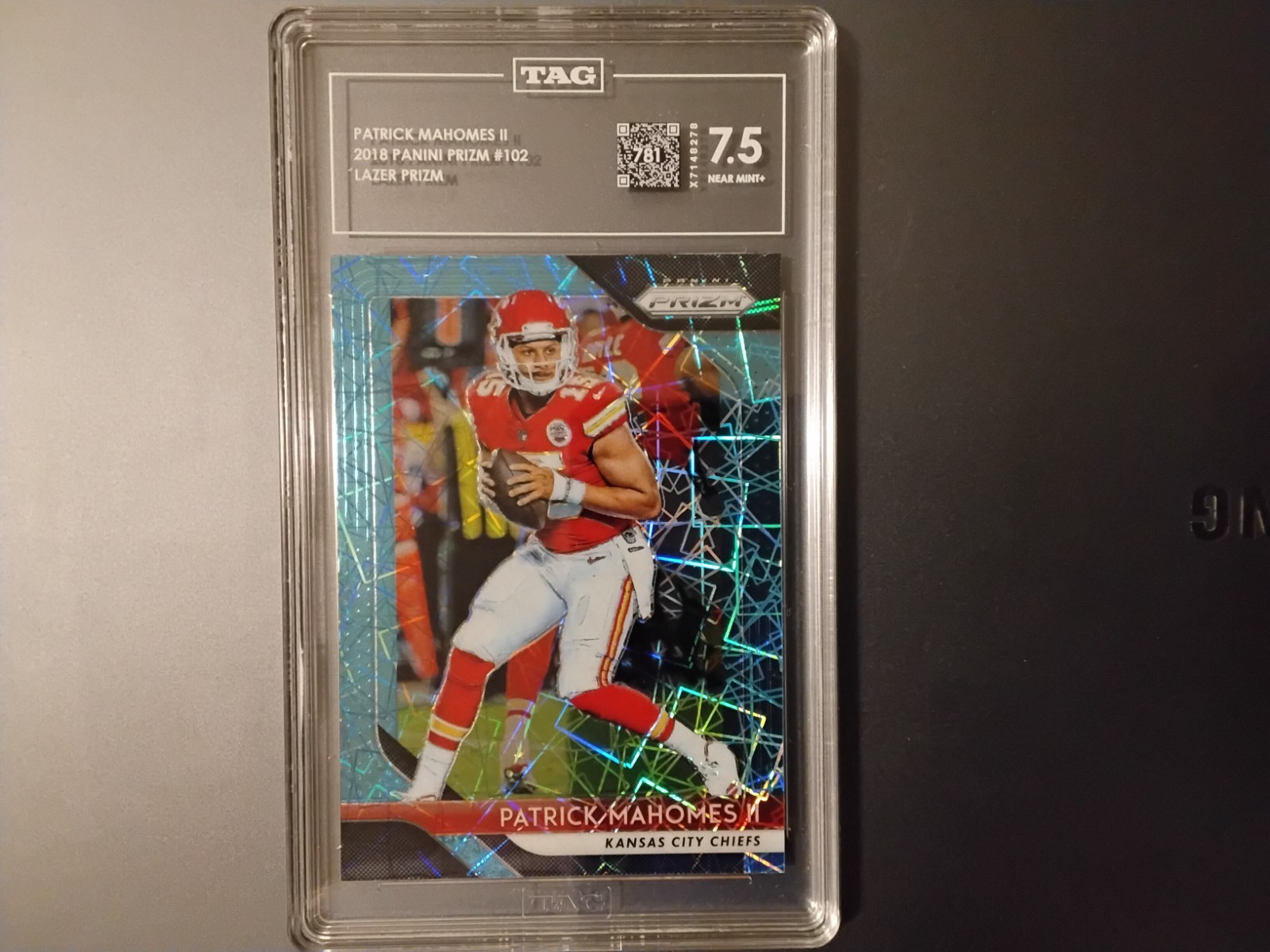 2018 Panini Prizm - Patrick Mahomes II #102 Lazer Prizm - Kansas City Chiefs