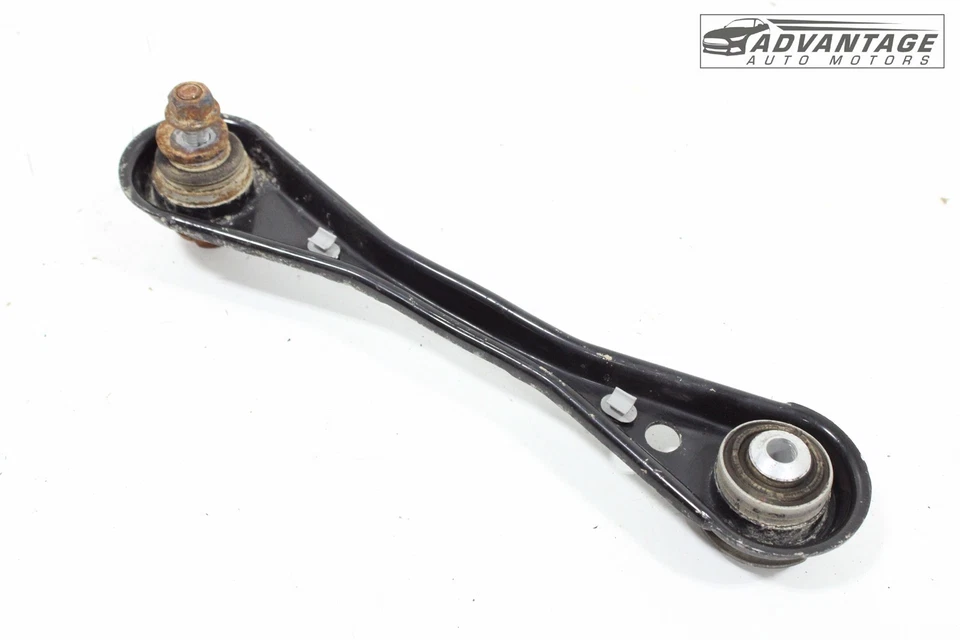 Chevrolet Blazer 2019-2025 AWD brazo de control inferior trasero derecho enlace OEM Foto 2 de 4