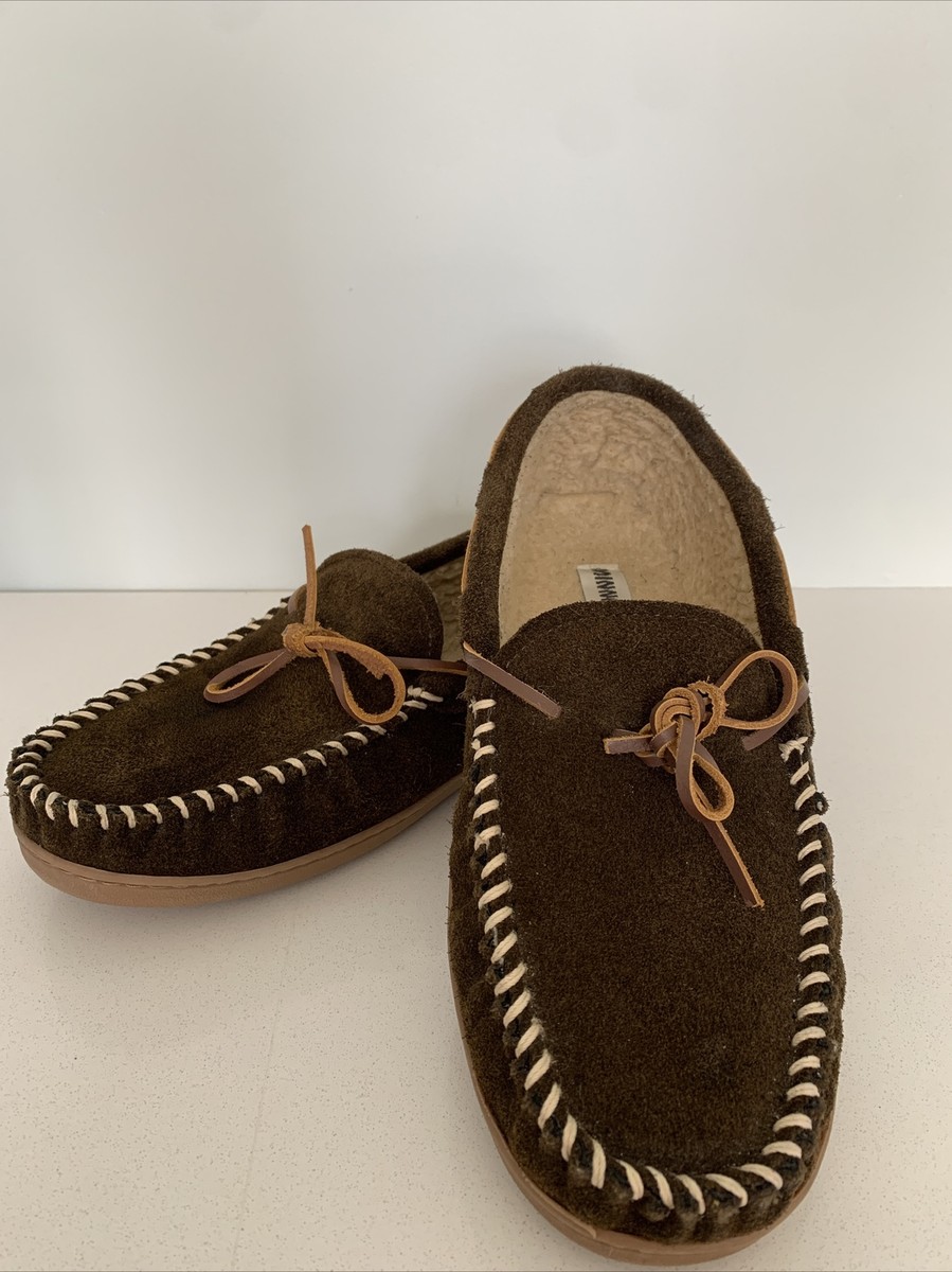 Minnetonka Moccasin Men display picture 2