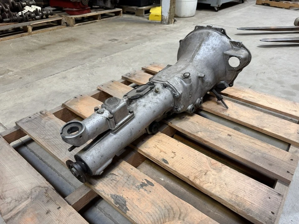 MG MGA MOWOG Gearbox Manual Transmission OEM AEG 3117 1956-1961 - Image 4 of 4
