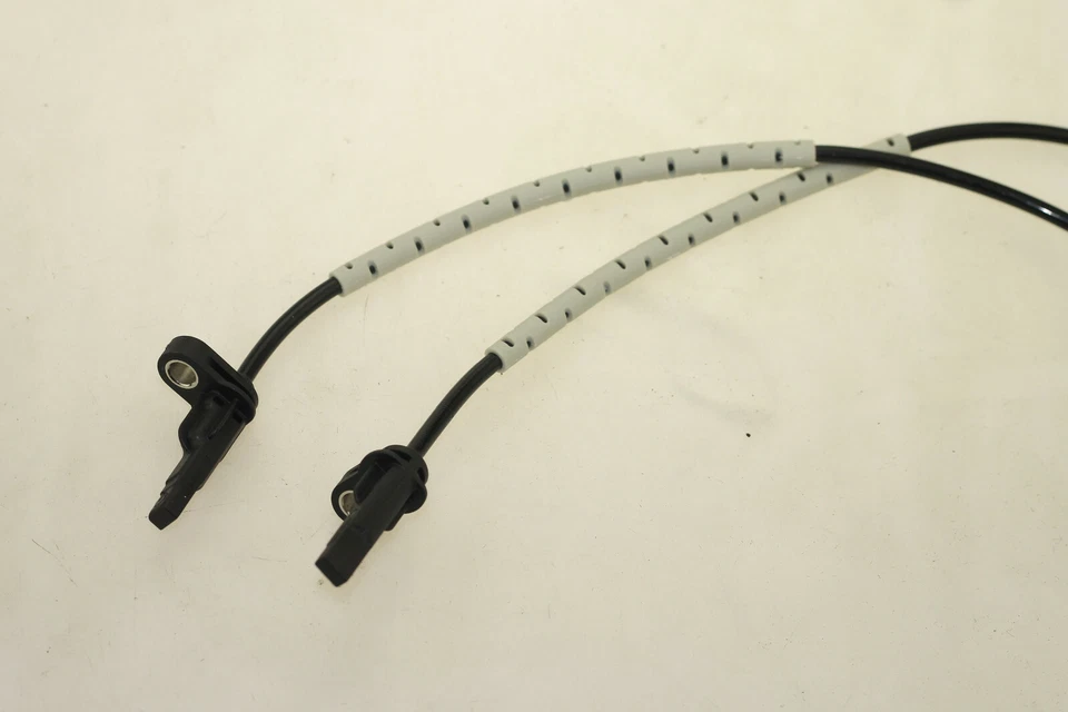 Sensor de velocidad trasero L/R ABS x2 para BMW M2 M3 M4 F80 F87 2016-2018 Foto 2 de 3