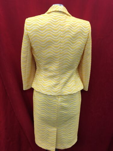 ALBERT NIPON DRESS SUIT/SIZE 6/NEW WITH TAG/RETAIL$299/LENGTH 40"/LINED - Picture 5 of 7