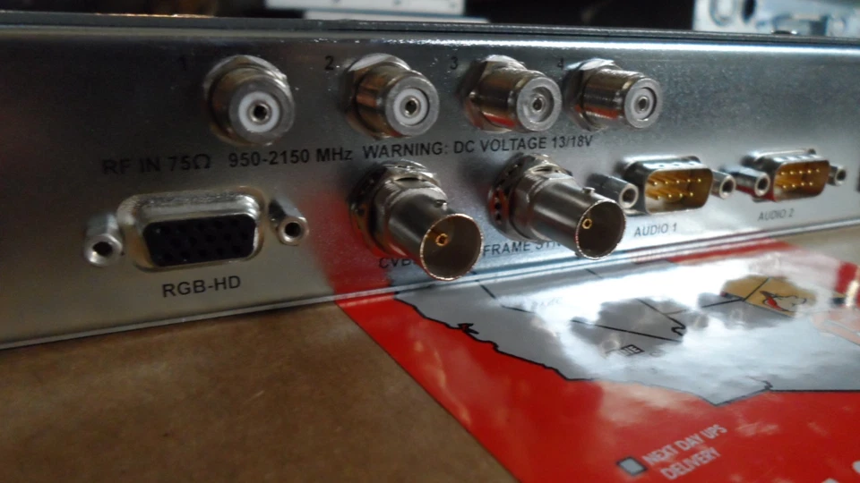 Ericsson Tandberg RX1290 DVB-S/S2/ASI HD/SD MPEG-2/4 RECEIVER DECODER ALLLicense - Image 4 of 4