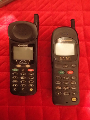 Qualcomm QCP-820 & Qualcomm QCP-860 Cell Phones - Lot of TWO(2) - Vintage