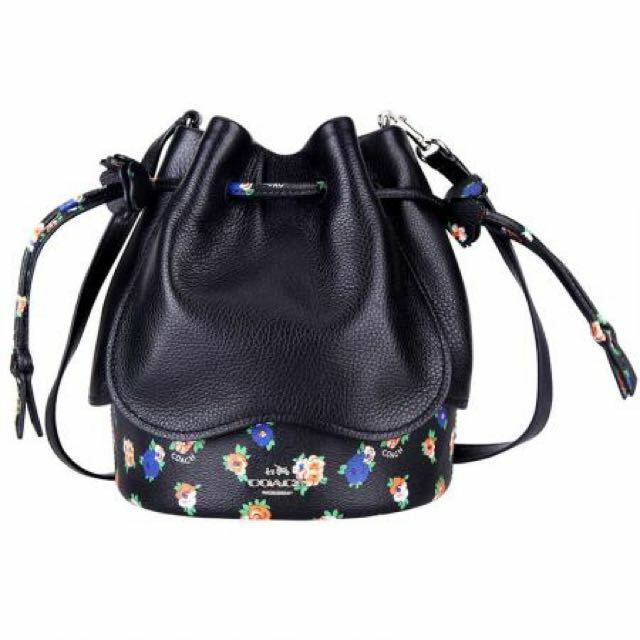 超美品☆COACH ボディバッグ ジェム ストーン 花柄 アップリケ ブラック 超美品☆COACH ボディバッグ ジェム ストーン 花柄 アップリケ