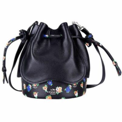 NWT $350 COACH Drawstring Crossbody PETAL BAG PEBBLE LEATHE Floral