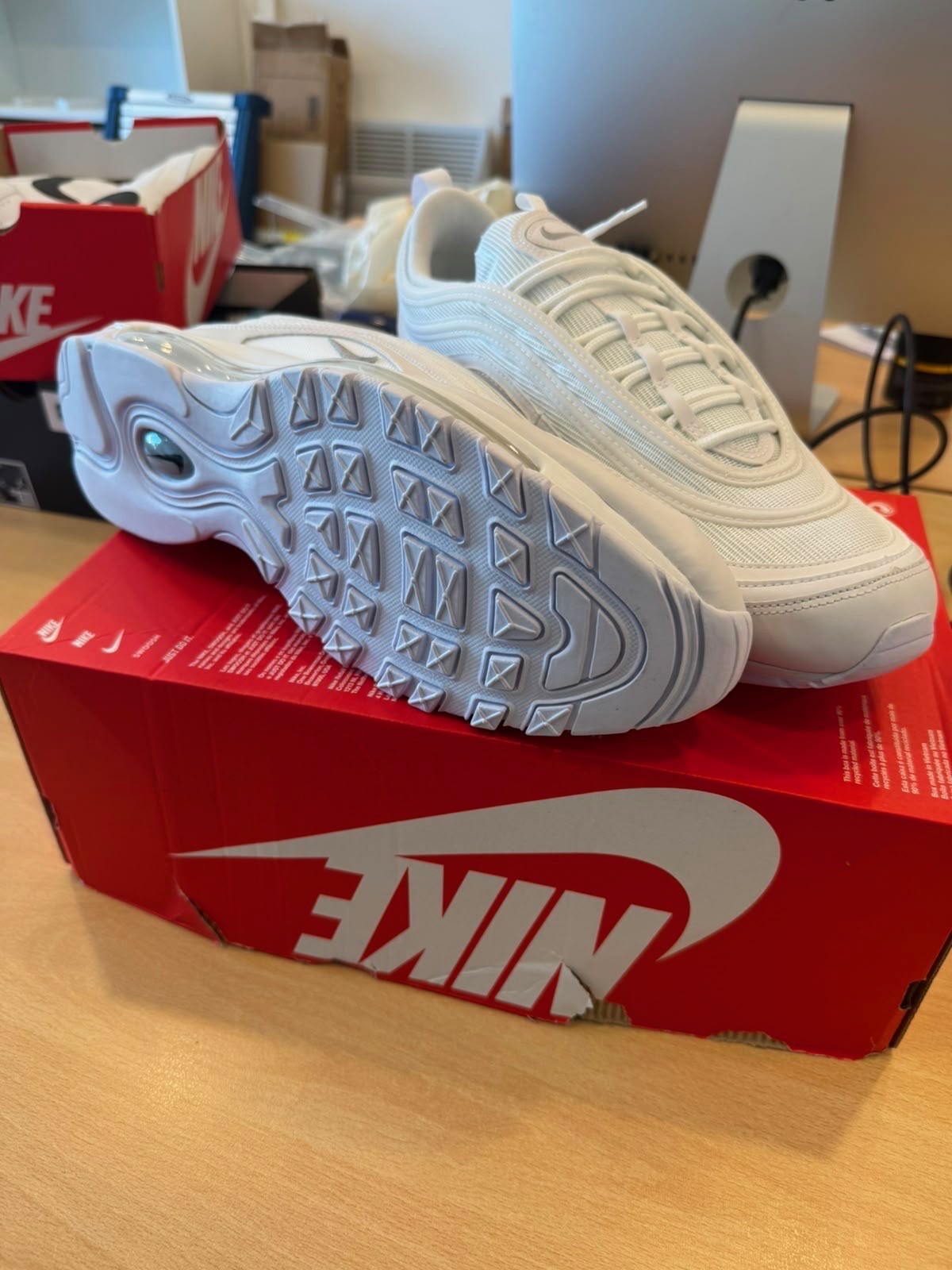 AUTHENTIC NIKE AIR MAX 97! RRP-£130 SIZE-14 UK
