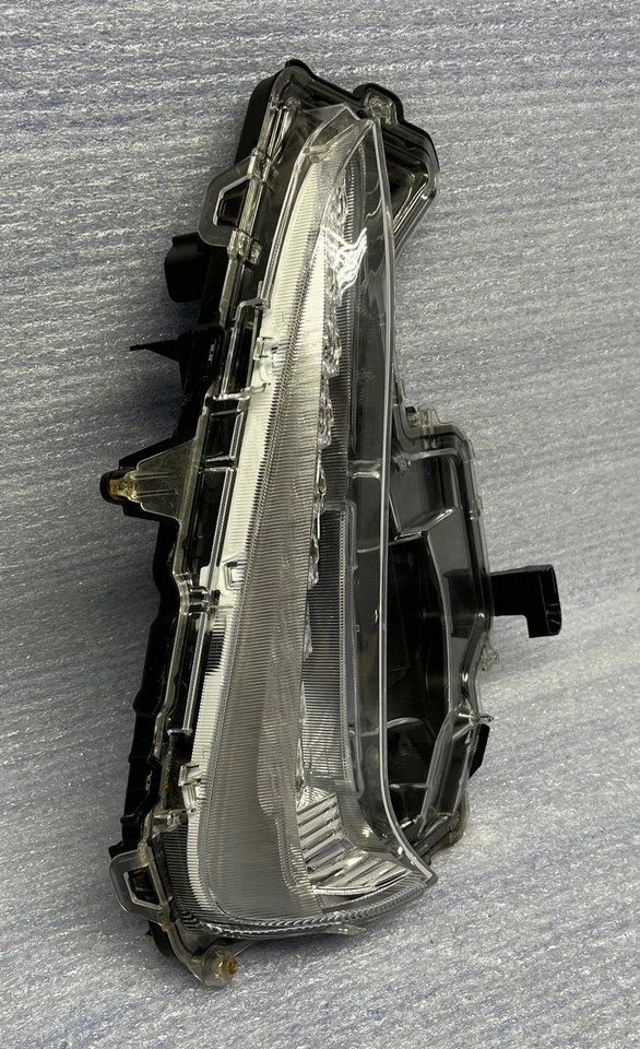 Luz de señal LED derecha Toyota Prius 2017-2022 derecha 81510-47120 ✅OEM dañado Foto 2 de 4