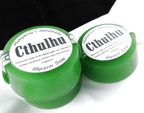 CTHULHU Glycerinseife Ozeanzitrus & weiche Hölzer, Unisex Horror Strumpf Stuffers - Bild 4 von 6