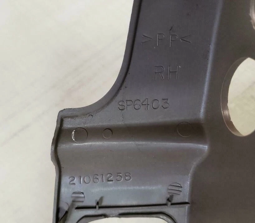 00-02 SATURN SL PANEL DE TABLERO LATERAL DERECHO/TAPA FINAL P/N 21061258 PIEZA USADA ORIGINAL OEM Foto 4 de 4