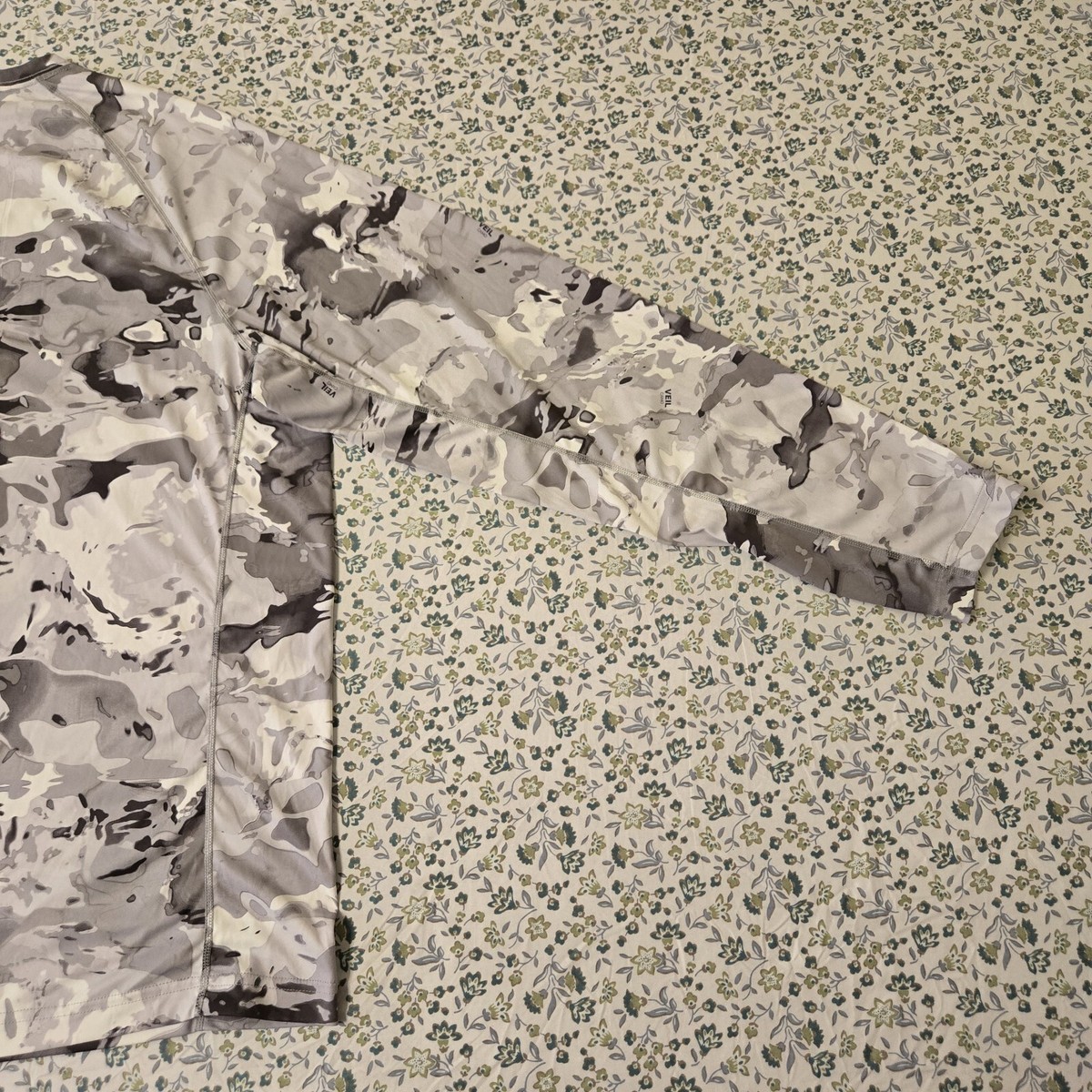 Tee shirt à capuche SIMMS Solarflex Hoody Overcast