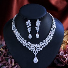 Charming Silver Plated CZ White Drop Leaf Earrings Wedding Necklace Jewelry Set