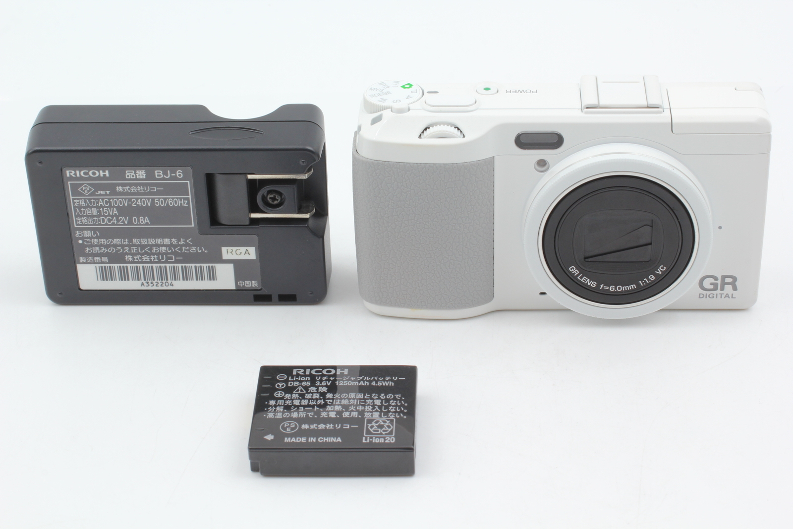 RICOH GR 2 シャッター回数778回