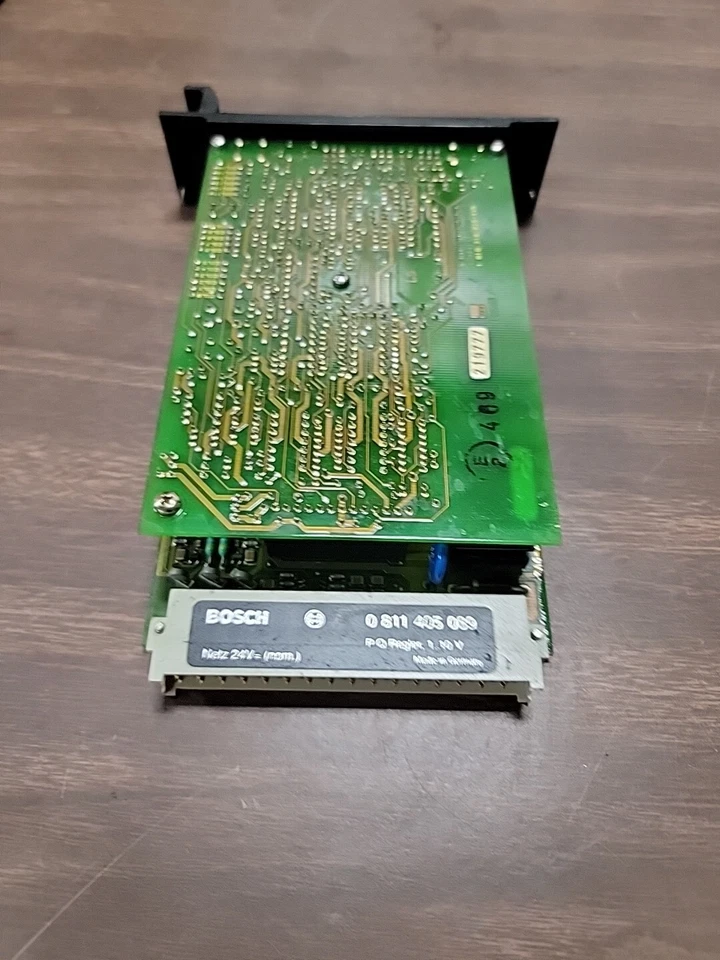 Placa de circuito BOSCH 2STV-PQ 2STV-PQ 0811405089 usada Foto 4 de 4