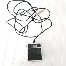 Hosa FSC-502 Momemtary Foot Switch Pedal Normally Open Control