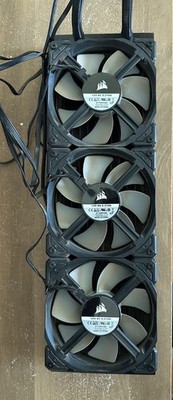 Corsair iCUE H150i RGB PRO XT Liquid CPU Cooler with 3 120mm Fans - Black