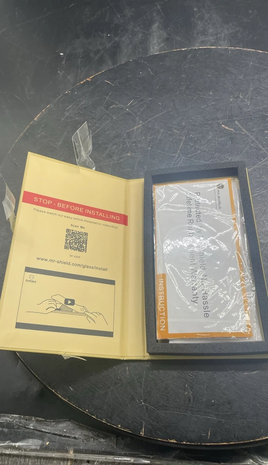 Протектор экрана Mr. Shield закаленное стекло для iPhone 5/5s/5c/SE - Изображение 3 из 4