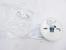 Simplex 4098-9792 TrueAlarm Analog Sensor Standard Base 0677197CN