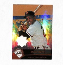 2004 Topps Clubhouse Collection Willie Mays 76/99 Gold Jersey Relic Card Giants