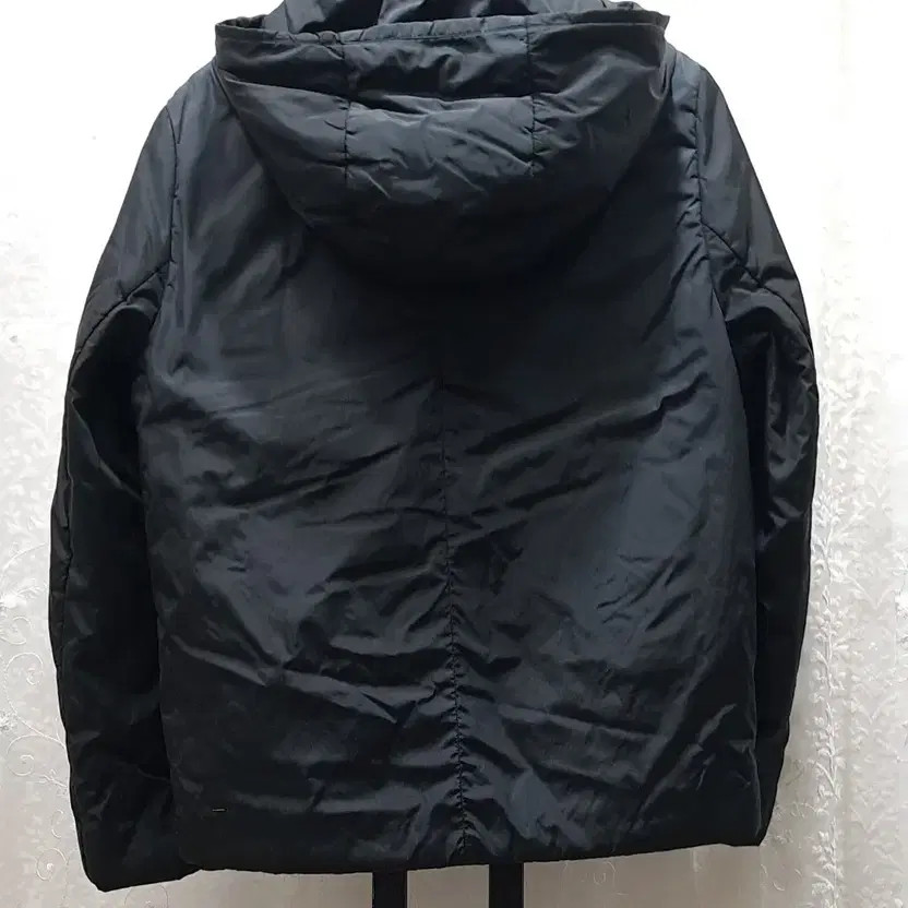 Prada Authentic Lightweight Padded Jacket - Size … - image 1