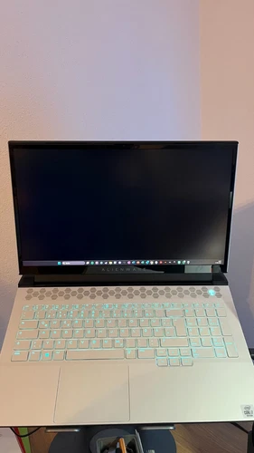 Alienware X15 R1 15 6 360hz Fhd Gaming Laptop Intel Core I7 16gb Memory Nvidia Geforce Rtx 3070 512gb Ssd White