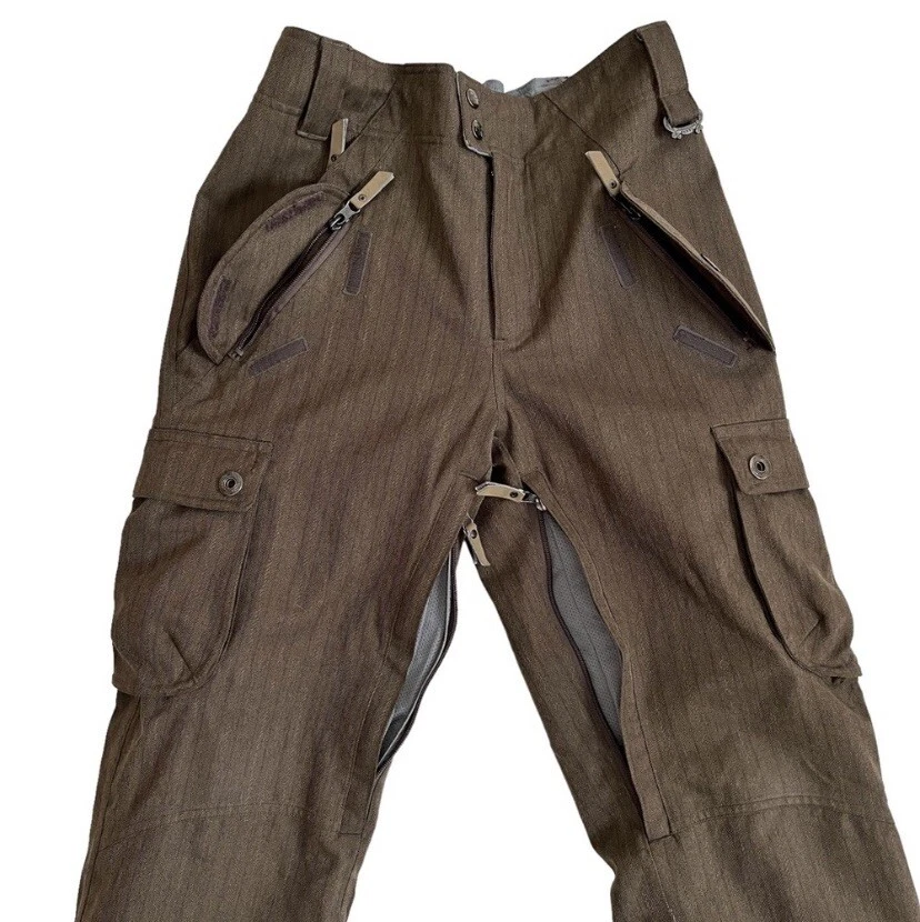 Betty Ride’s women’s olive ski pants size large