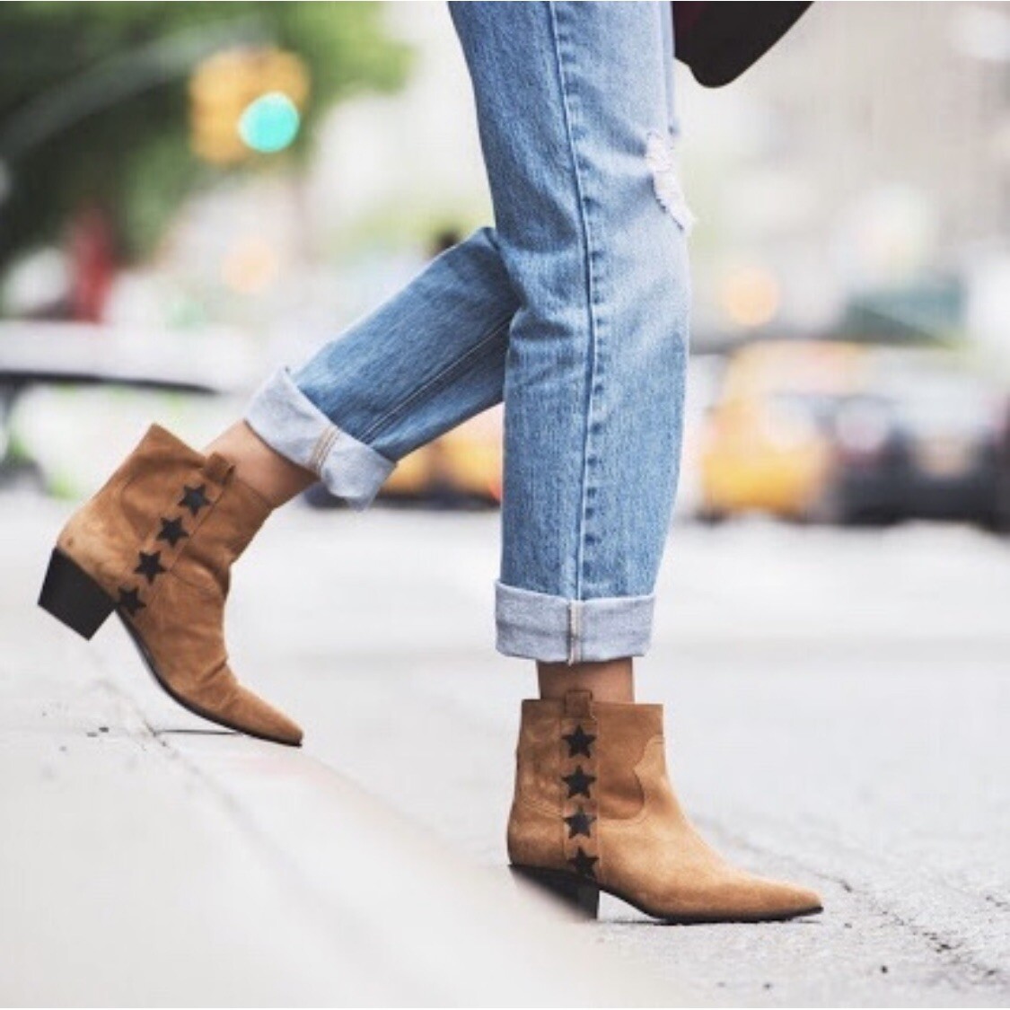 Stivaletti Saint Laurent YSL Rock 40 Stars pelle scamosciata marrone chiaro taglia IT 35 US 5