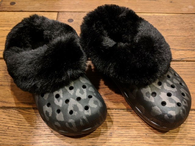 classic mammoth luxe lined clog