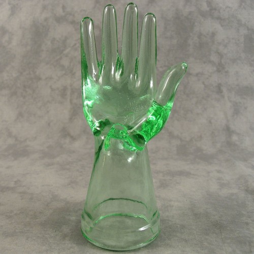 Vintage APPLE GREEN Glass RING JEWELRY DISPLAY HAND Accessories Mannequin EUC