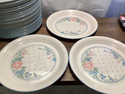 Corelle Symphony Dinner Plates 10 1/8 Inch Cream Pink Blue Floral Set of  - Main Image