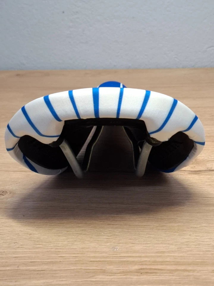 Sillín retro vintage para bicicletas NOS Selle Italia rayas azules Foto 4 de 4