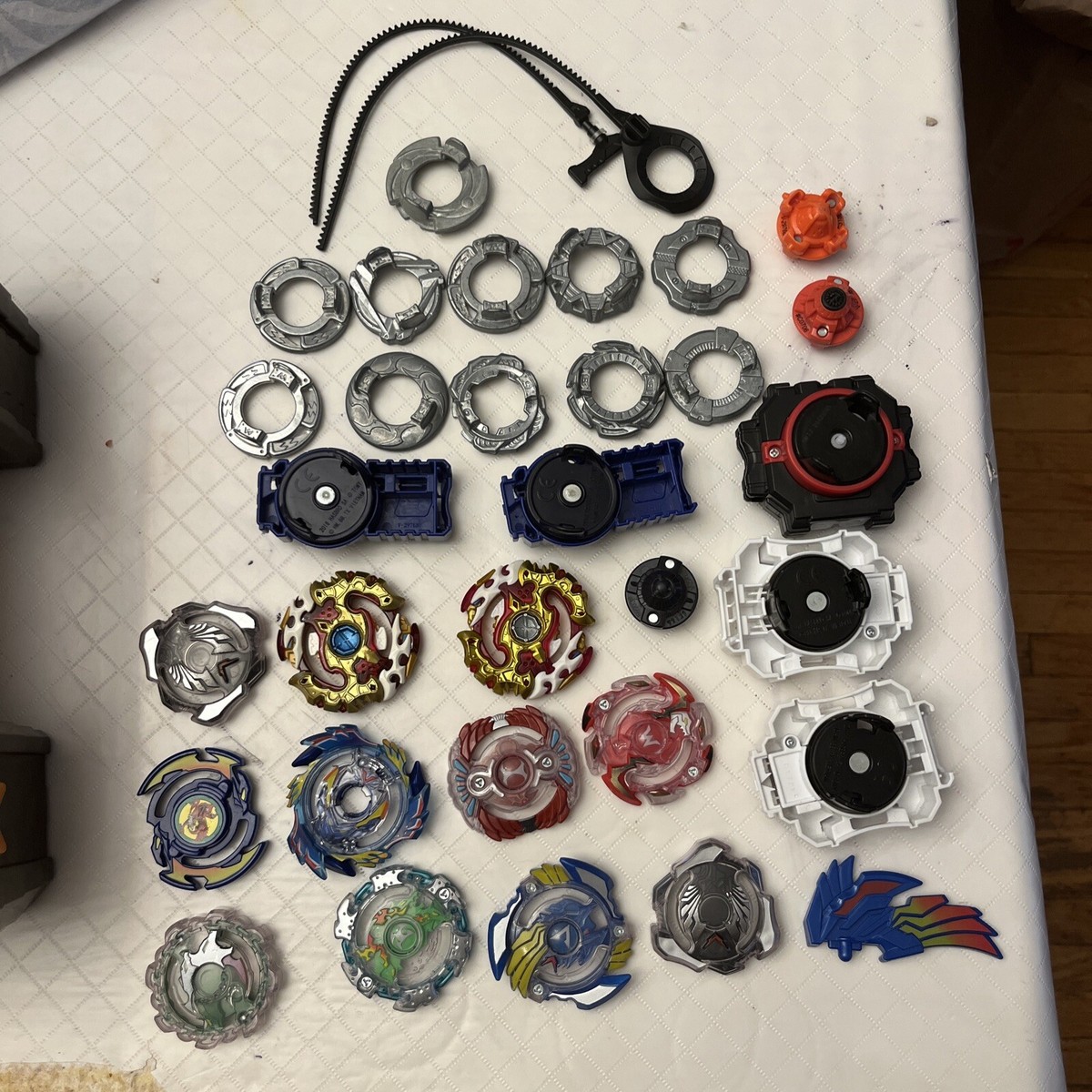 Takara Tomy - harulove1151 beyblade burst lot takara tomy used 33 pieces | eBay