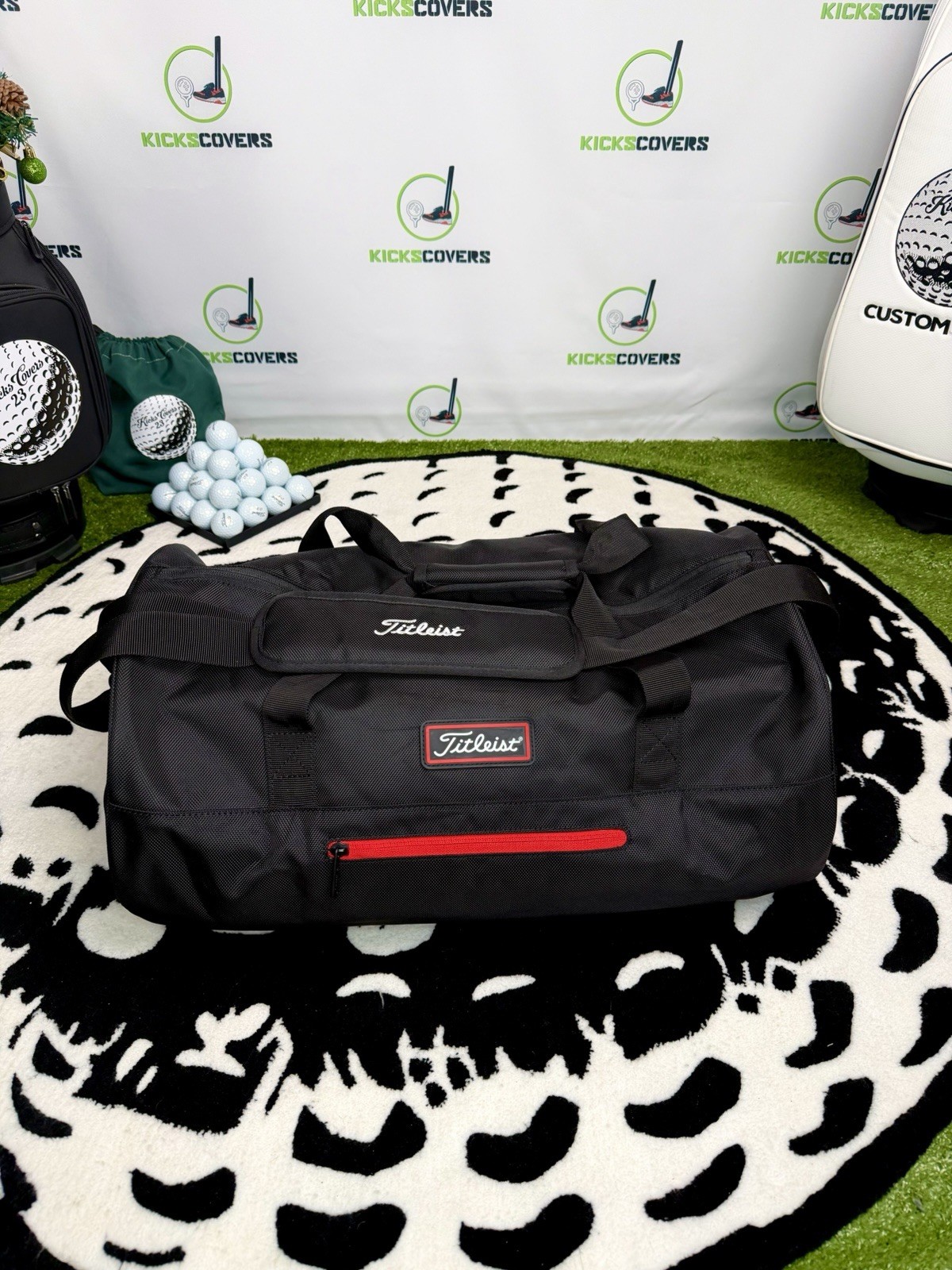Brand New Titleist Players Convertible Duffel Bag Travel Gear Luggage Black Red
