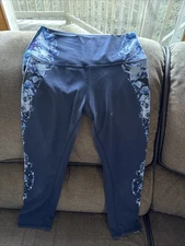 ALO Blue  Mid Rise Leggings, Sz Med  RN#87370 CA#00803 7/8